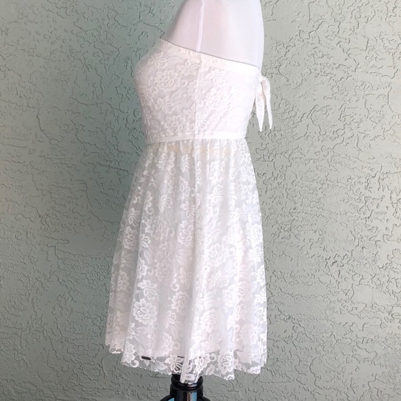 🎉2/$15🎉 Lacy Little White Dress - Sz S - Picture 5 of 6